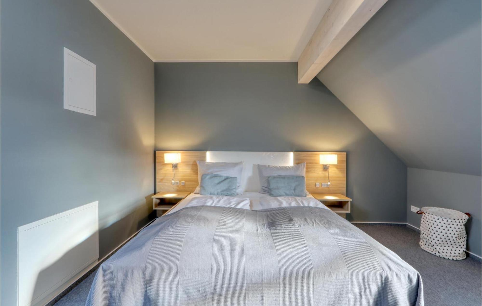 Amazing Apartment In Dagebuell With Kitchenette Luaran gambar